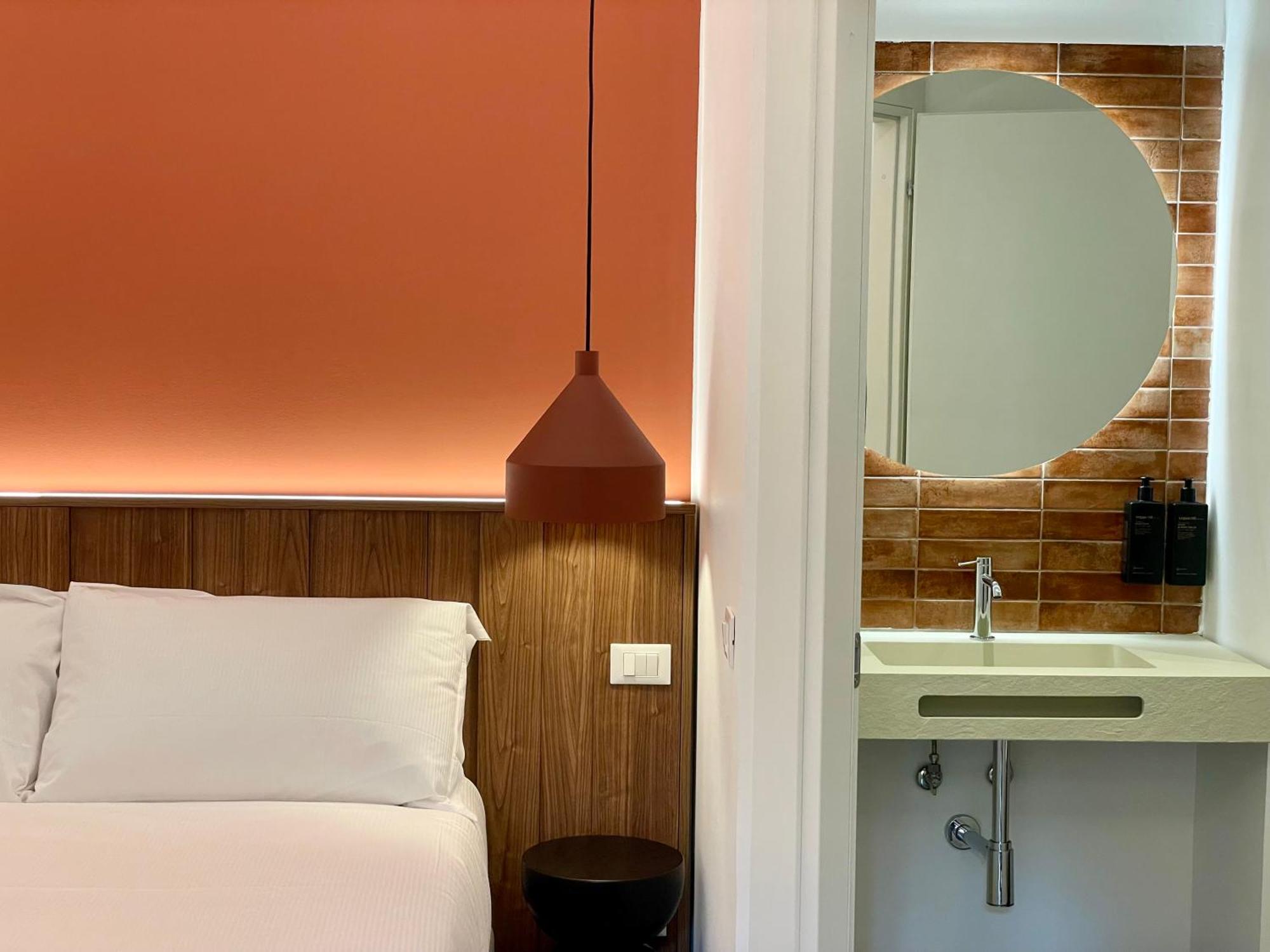 Relstay - Assarotti Suites Genoa Exterior photo