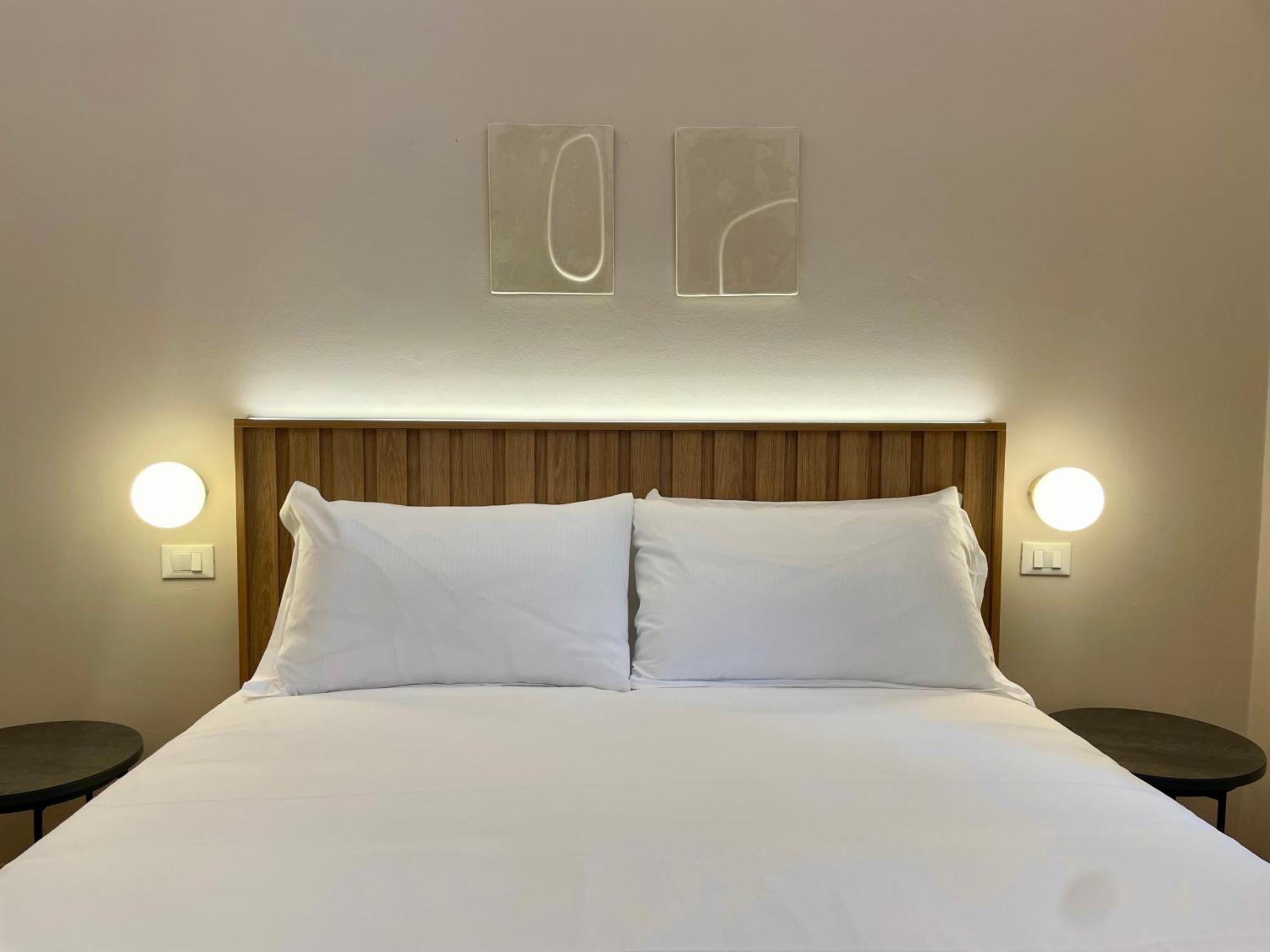 Relstay - Assarotti Suites Genoa Exterior photo