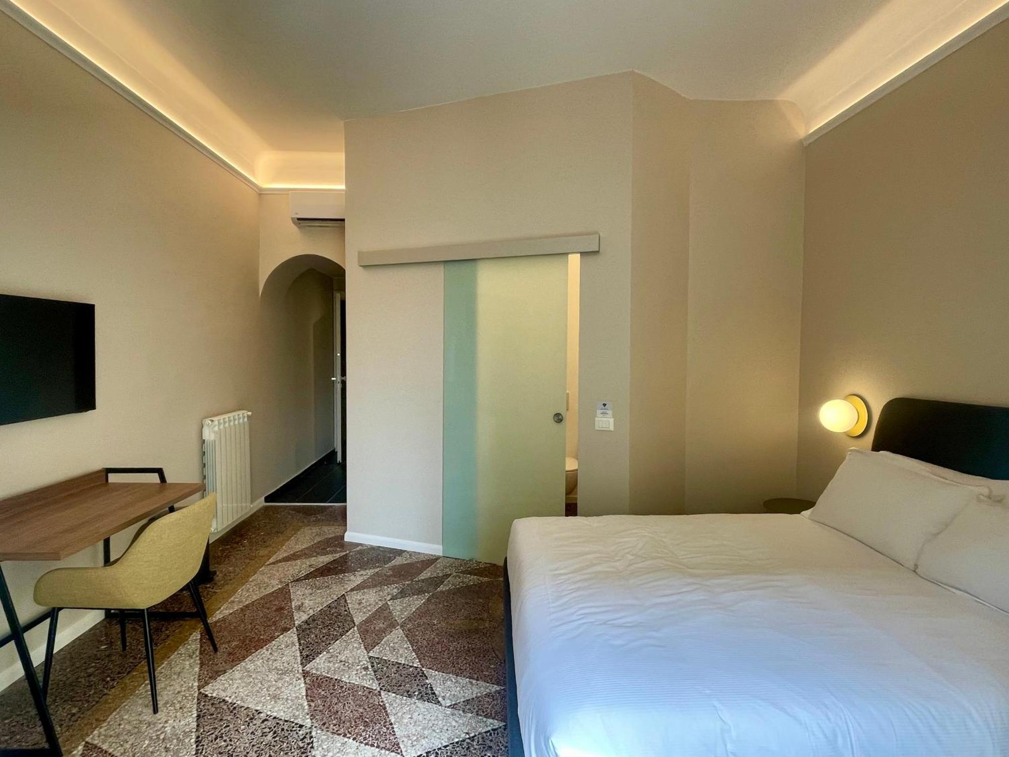 Relstay - Assarotti Suites Genoa Exterior photo