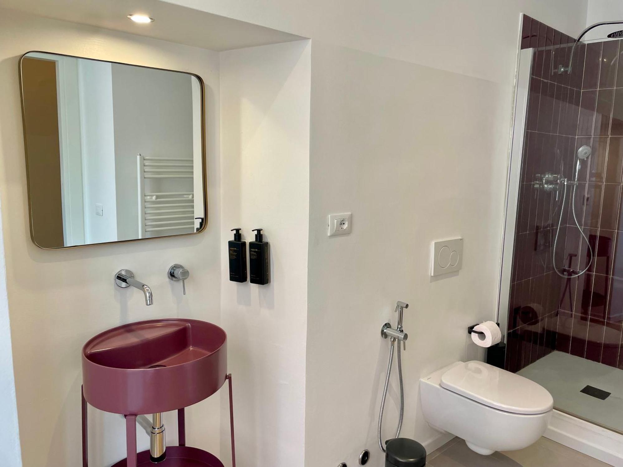 Relstay - Assarotti Suites Genoa Exterior photo